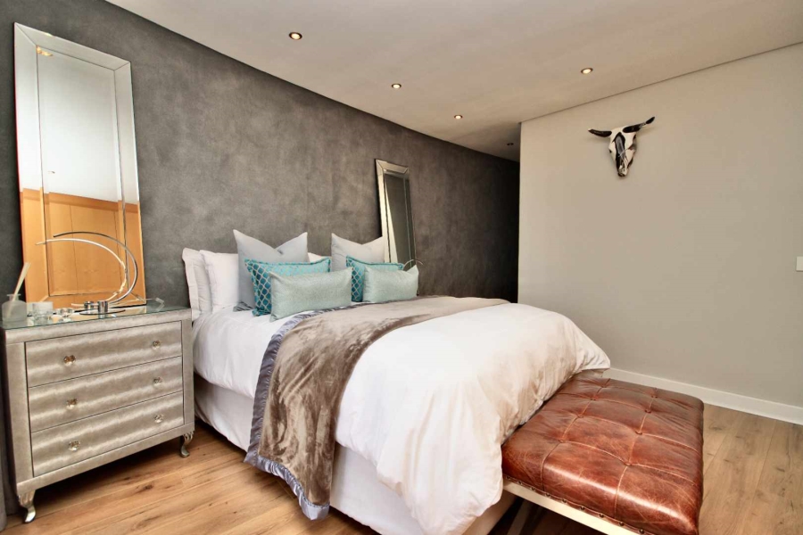 To Let 3 Bedroom Property for Rent in Sunset Beach Western Cape